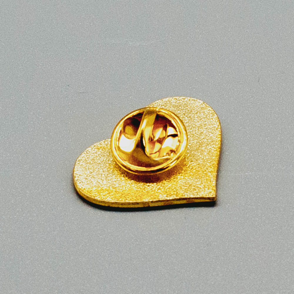 Pansexuell Herz Pride-Pin / Pan-sexual-Herz-Anstecker - pridemerch.mom - Team Behinderte im Queer Cities e.V.